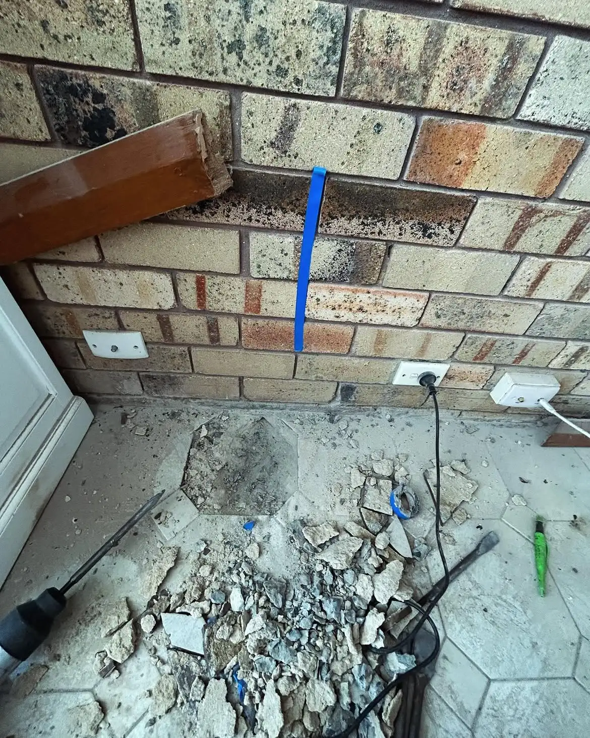 Signs of slab leak Pasadena California